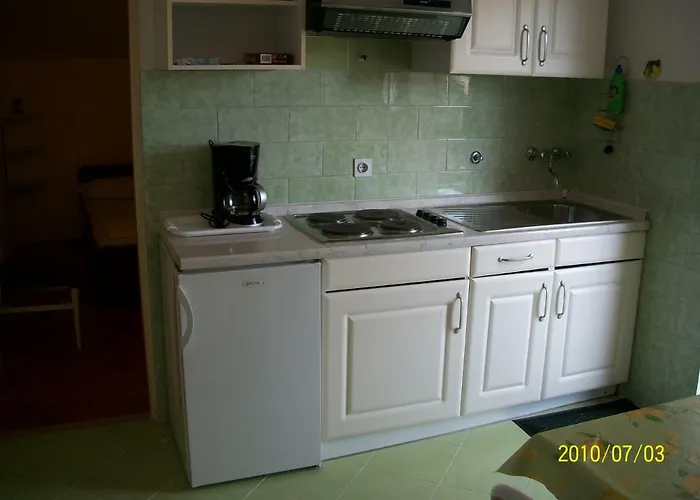 Surlin Gostinjska kuća 3*