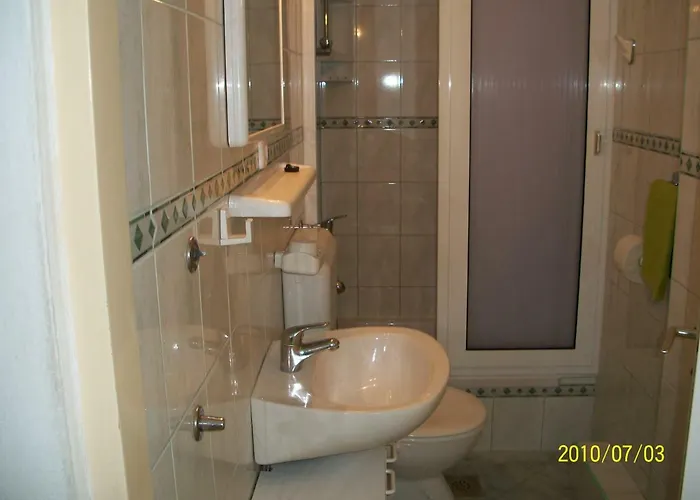 בית הארחה Surlin חוואר