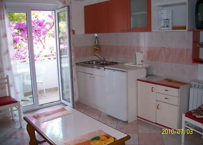 בית הארחה Surlin חוואר